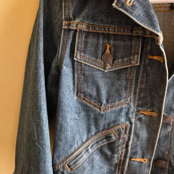 MARC JACOBS - WOMENS CROPPED DENIM JACKET USED WORN SIZE MEDIUM - Picture 3 of 5